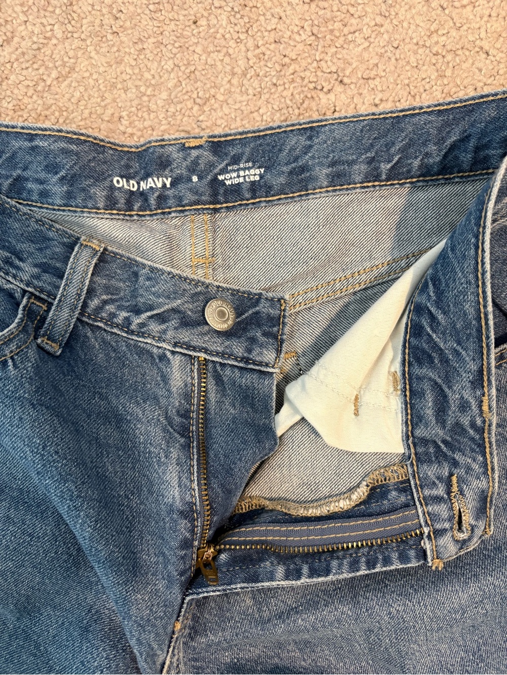 Old Navy Mid Rise Wide Leg Baggy Jean size 8 - Picture 4 of 7